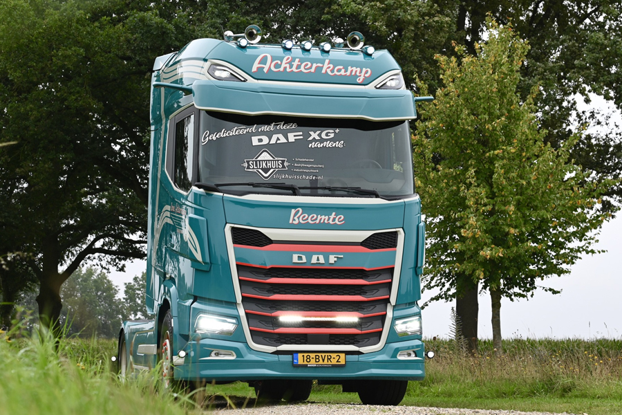 BA 3 900 x 600.jpg